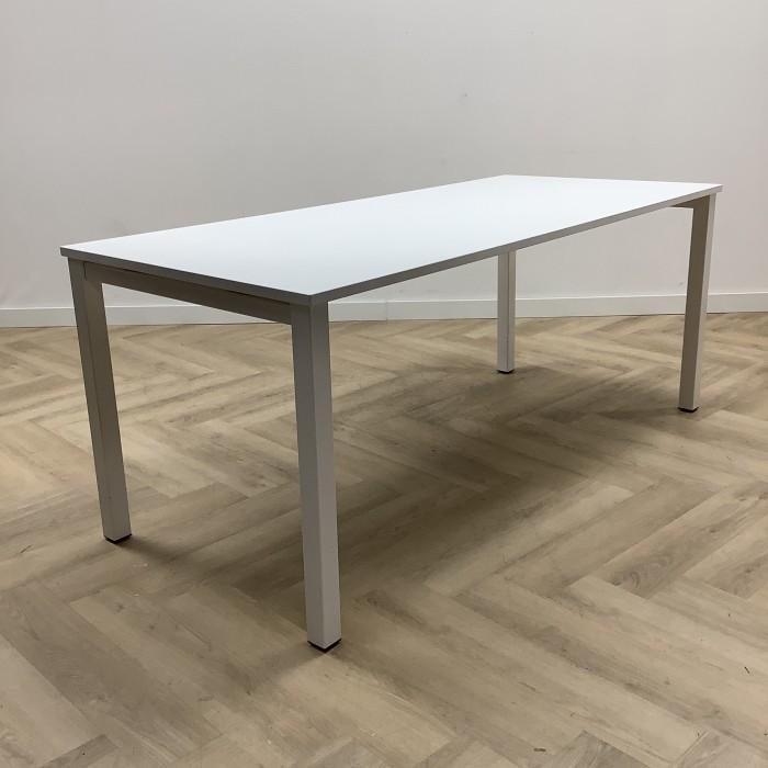Tweedehands Kinnarps kantinetafel 180x80 cm, wit, Zakelijke goederen, Kantoor en Winkelinrichting | Kantoormeubilair en Inrichting