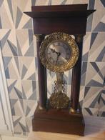 Horloge - Bronze, Bois, Laiton - 1970-1980, Antiek en Kunst