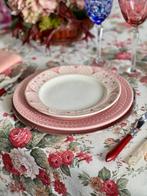 Nappe à imprimé floral de style victorien romantique pour
