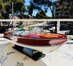 maquette Riva model ARISTON (67 cm.) 1:12 - Modelboot