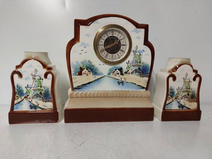 Klok - Keramiek - 1960-1970 - minerva schouwklok, Antiek en Kunst, Antiek | Klokken