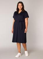 Base Level Curvy jurk YennaX-0(44)Maat 42/44 (L), Vêtements | Femmes, Verzenden