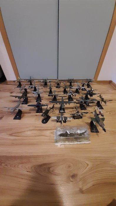 De Agostini Amercom 1:76 - Modelvliegtuig (29) - 29x, Kinderen en Baby's, Speelgoed | Overig