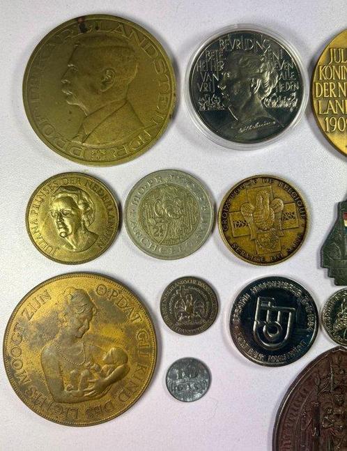 Pays-Bas. Historical Medal (16 pieces) many Royalties and, Postzegels en Munten, Munten en Bankbiljetten | Toebehoren
