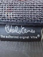 Vitra - Charles & Ray Eames - Stoel - EA117 - Net