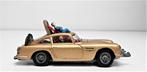 Corgi - Voiture miniature - 261 James Bond Aston Martin, Hobby en Vrije tijd, Nieuw