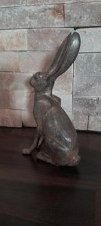 Pierre Chenet (XX-XXI) - sculptuur, Le Lapin aux grandes