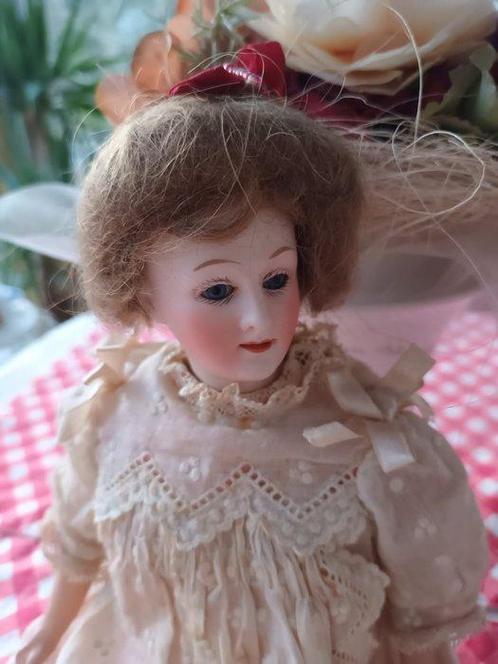 Mystery doll - Pop - 1850-1900, Antiek en Kunst, Antiek | Speelgoed
