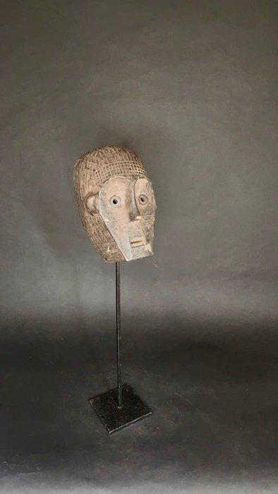 Masker - metoko - Congo RDC (Zonder Minimumprijs), Antiek en Kunst, Kunst | Niet-Westerse kunst