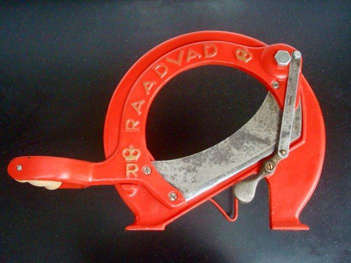 Raadvad - Ove Larsen - Broodsnijmachine - 294 - Beukenhout,, Antiek en Kunst, Antiek | Keukengerei