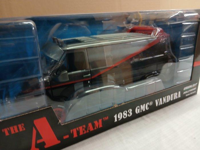 Greenlight 1:18 - Model bestelwagen - 1983 GMC Vandura -, Hobby en Vrije tijd, Modelauto's | 1:5 tot 1:12