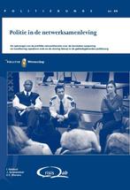 Politiekunde 44 -   Politie in de netwerksamenleving, Gelezen, I. Helsloot, J. Groenendaal, Verzenden