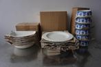 Marcel Wanders - Bol - Porcelaine - KLM dix-huit assiettes,, Antiek en Kunst
