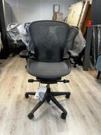 Herman Miller Aeron - Incl. Posturefit En Hoofdsteun, Nieuw, Ergonomisch, Bureaustoel, Zwart