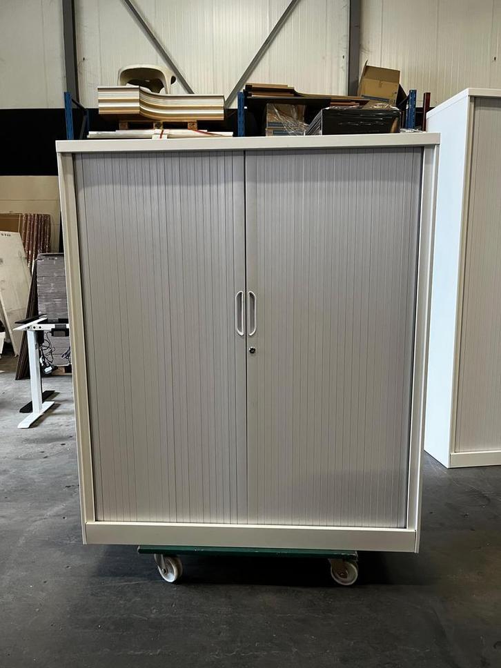 Archiefkast - Roldeurkast - Wit - Aanbieding - 140x120x45 cm, Huis en Inrichting, Kasten | Roldeurkasten en Archiefkasten, Met slot