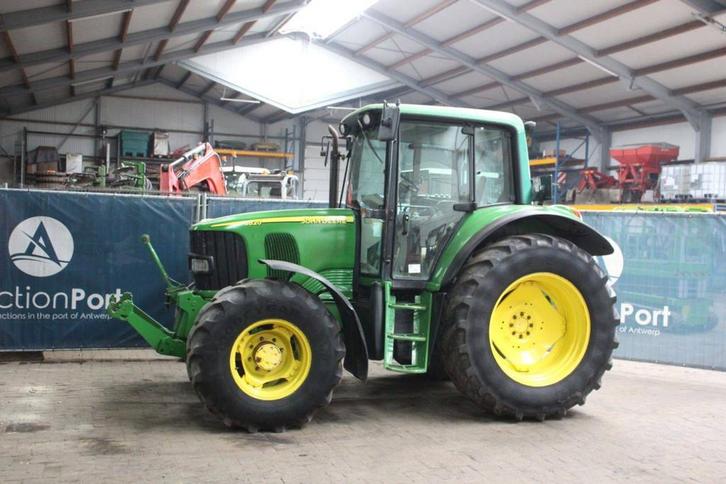 Veiling: Tractor John Deere 6320 Premium Diesel 74kW 2004, Zakelijke goederen, Landbouw | Tractoren, Ophalen