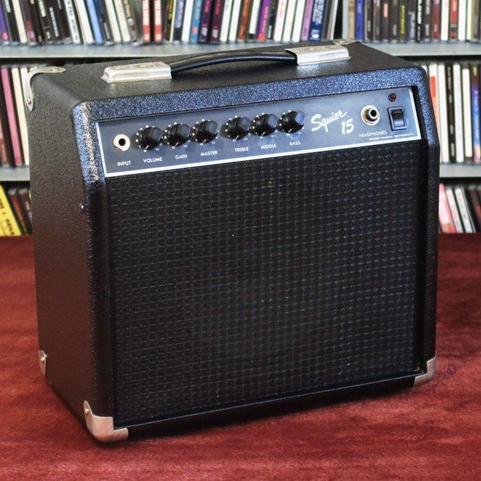 Fender, Squier - Aantal items: 1 - Gitaarversterker - Taiwan, Muziek en Instrumenten, Snaarinstrumenten | Gitaren | Akoestisch