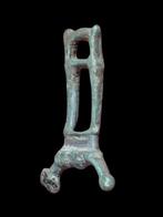 Oud-Romeins Brons, Stunning Legion Zoomorphic Hanger (Zonder