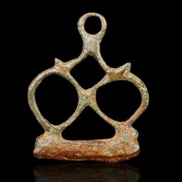 Romain antique Allume-feu en bronze (Sans Prix de Réserve)