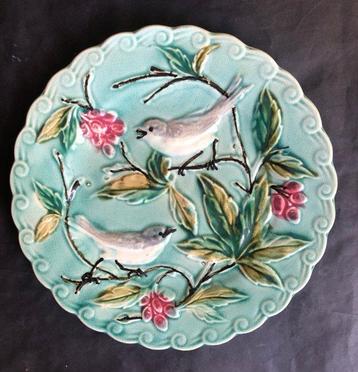 Sarreguemines - Assiette (6) - Faïence - Assiettes barbotine