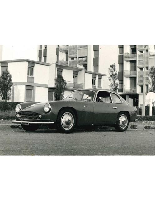 1960 OSCA 1600 GT PERSFOTO, Boeken, Auto's | Folders en Tijdschriften