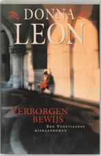 Verborgen bewijs / Een Venetiaanse misdaadroman Donna Leon, Boeken, Verzenden, Gelezen, Donna Leon