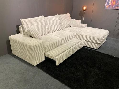Nevada slaapbank / zetelbed (nieuw, outlet), Huis en Inrichting, Zetels | Zetels, Nieuw, Stof