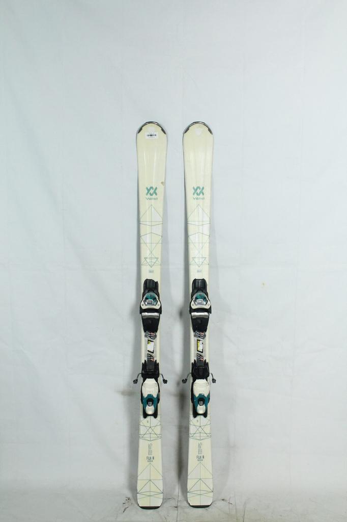 Refurbished - Ski - Volkl Flair - 149, Sports & Fitness, Ski & Ski de fond, Enlèvement ou Envoi