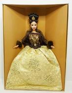 Oscar de la Renta Limited edition Couture barbie.  -