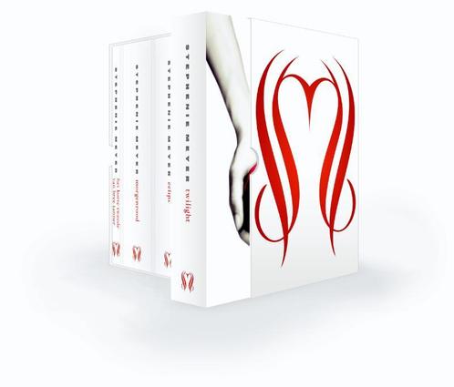 Twilight, de complete saga in box / Twilight 9789022562291, Boeken, Kinderboeken | Jeugd | 13 jaar en ouder, Gelezen, Verzenden