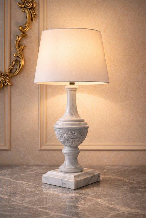 Tafellamp - Marmer - lamp met marmeren beteado, Antiek en Kunst, Curiosa en Brocante