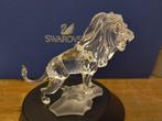 Swarovski - Beeldje - Lion standing on a rock - 269377 -