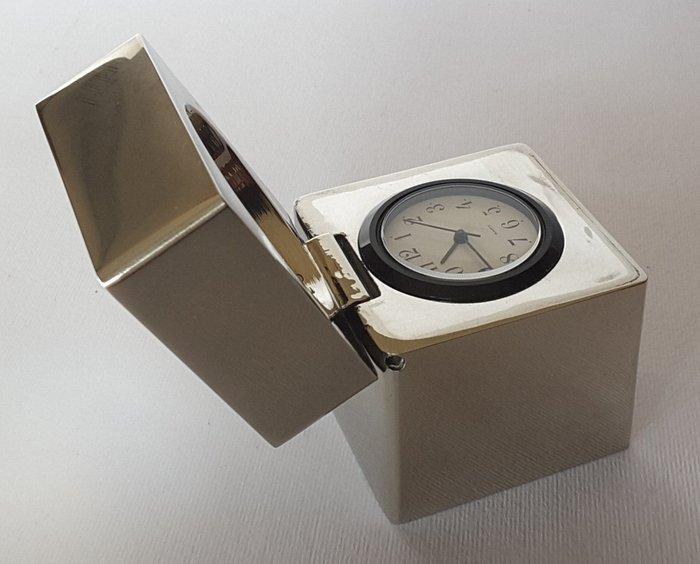 Fermacarte COMPASS in acciaio cromato – design cubico con, Antiek en Kunst, Curiosa en Brocante