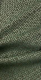 Geweven stof met opzet in tint op tint bosgroen in dubbele