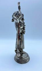 Beeld, Indian statue of a bejeweled female dancer 290 gr -, Antiek en Kunst