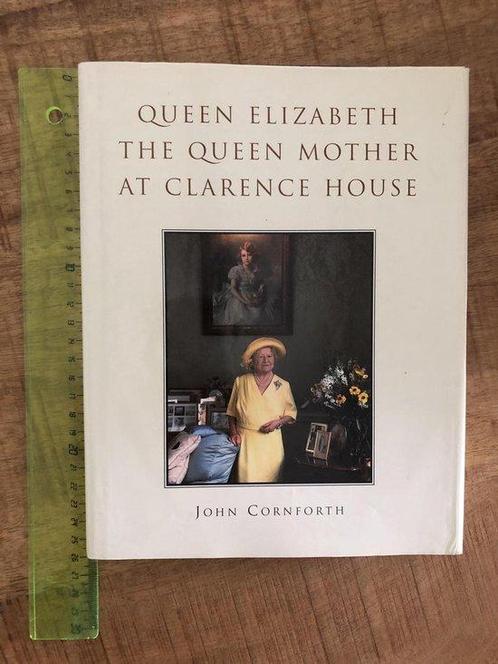 Queen Eliz the Queen Mother at 9780718141912 John Cornforth, Boeken, Overige Boeken, Zo goed als nieuw, Verzenden