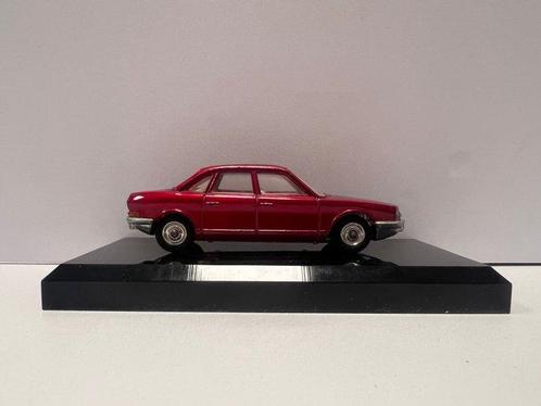 Dinky Toys 1:43 - Modelauto - 176 - NSU Ro 80 - In doos, Hobby en Vrije tijd, Modelauto's | 1:5 tot 1:12