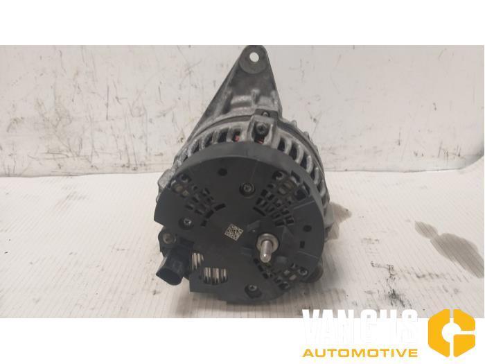 Dynamo Mercedes B-Klasse O196817, Auto-onderdelen, Motor en Toebehoren