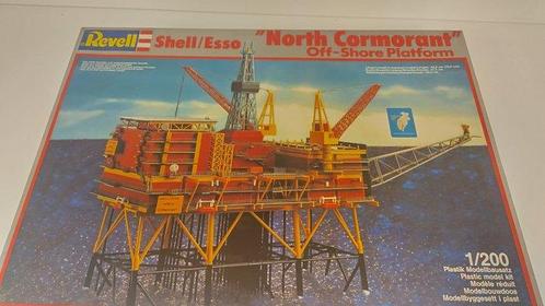 Revell 1:200 - Modelmachines - Booreiland off-shore oilrig, Hobby & Loisirs créatifs, Voitures miniatures | 1:5 à 1:12