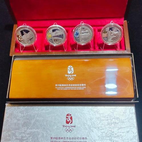 China. 10 Yuan 2008 Estuche The Games of The XXIX Olimpiadas, Postzegels en Munten, Munten | Europa | Niet-Euromunten