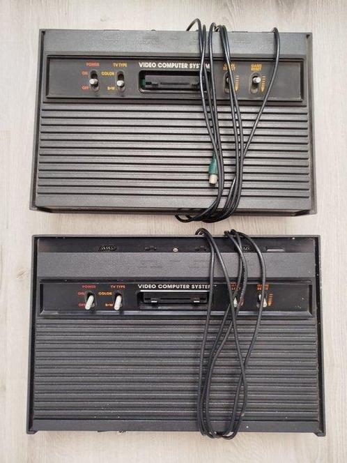 Atari - 2600 VCS - 2 Consoles Atari 2600 + 35 jeux + 5, Games en Spelcomputers, Spelcomputers | Overige Accessoires