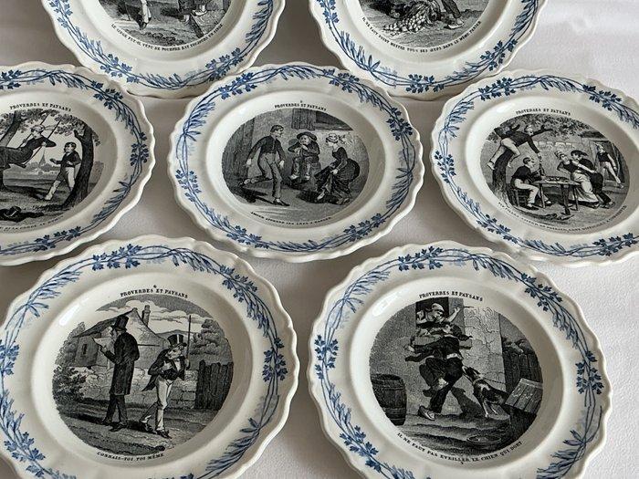 Assiette (7) - Faïence - Creil & Montereau Terre de Fer, Antiek en Kunst, Antiek | Glaswerk en Kristal