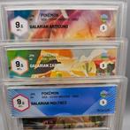 3 Graded card - Tris AR Galarian Zapdos/Moltres/Articuno >, Hobby en Vrije tijd, Verzamelkaartspellen | Pokémon, Nieuw