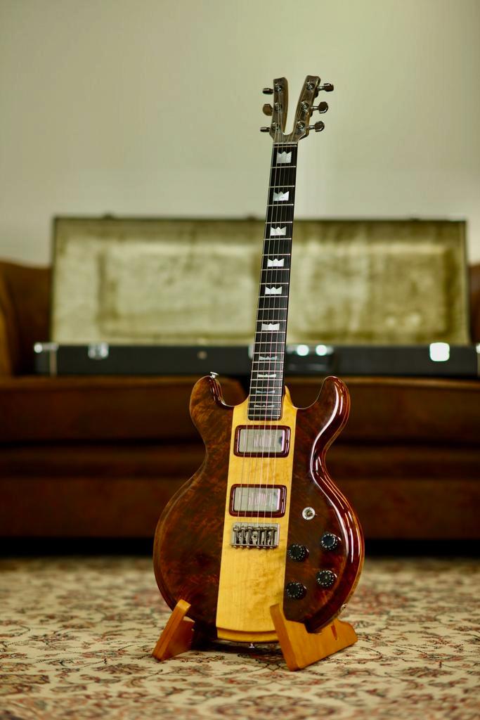 Kramer 650G “Artist” USA (1978) | Walnut Alembic, Muziek en Instrumenten, Snaarinstrumenten | Gitaren | Elektrisch, Verzenden