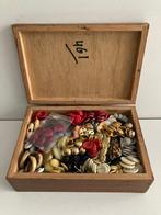 Themacollectie - Lot vintage, art Deco knopen in