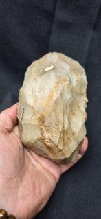 . Prehistorie Neolithisch ruw stuk - Handbijl - (biface) uit