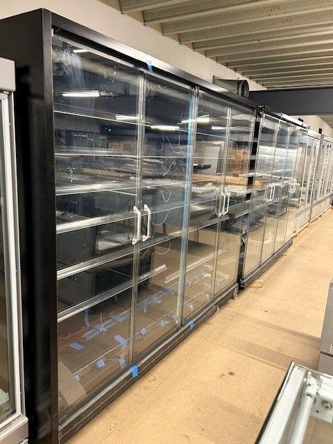 Wandkoeling Carrier met 4 of 8 plexiglas deuren, 258 of, Elektronische apparatuur, Koelkasten en IJskasten