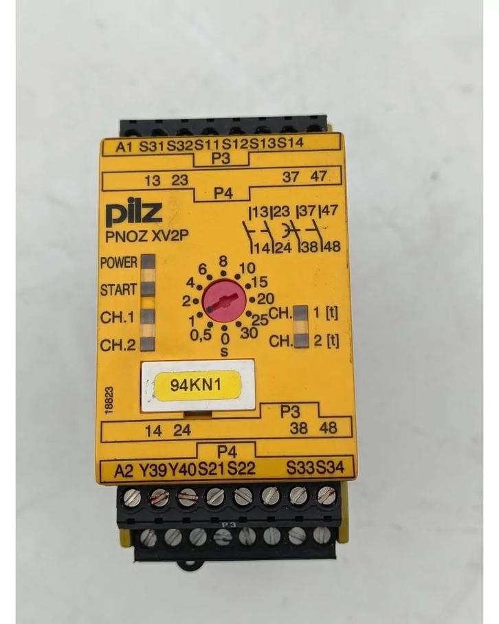 Veiligheidsrelais Pilz PNOZ XV2P, Zakelijke goederen, Machines en Bouw | Houtbewerking, Verzenden