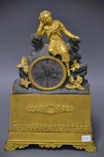 Pendule -   Verguld brons - 1800-1850, Antiquités & Art