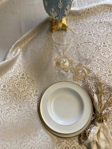 san leucio - luxueuse nappe en soie damassée vénitienne gris